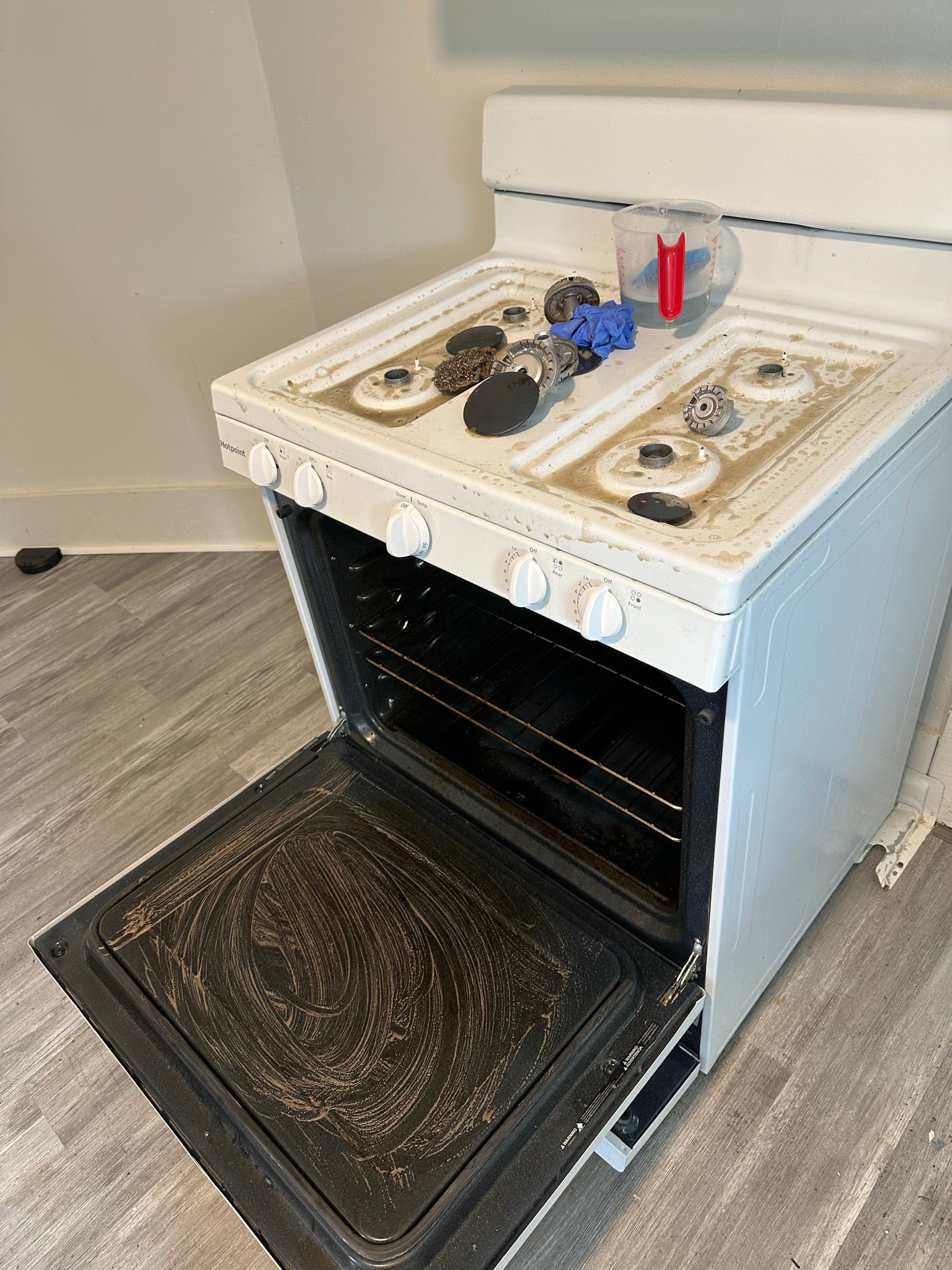 Move-Out Clean — KFS Cleaning Services MA & NH